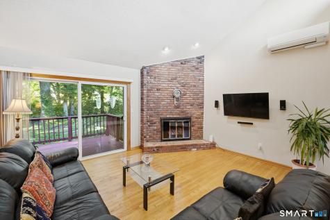 125 Lamplighter Drive Manchester CT 06040