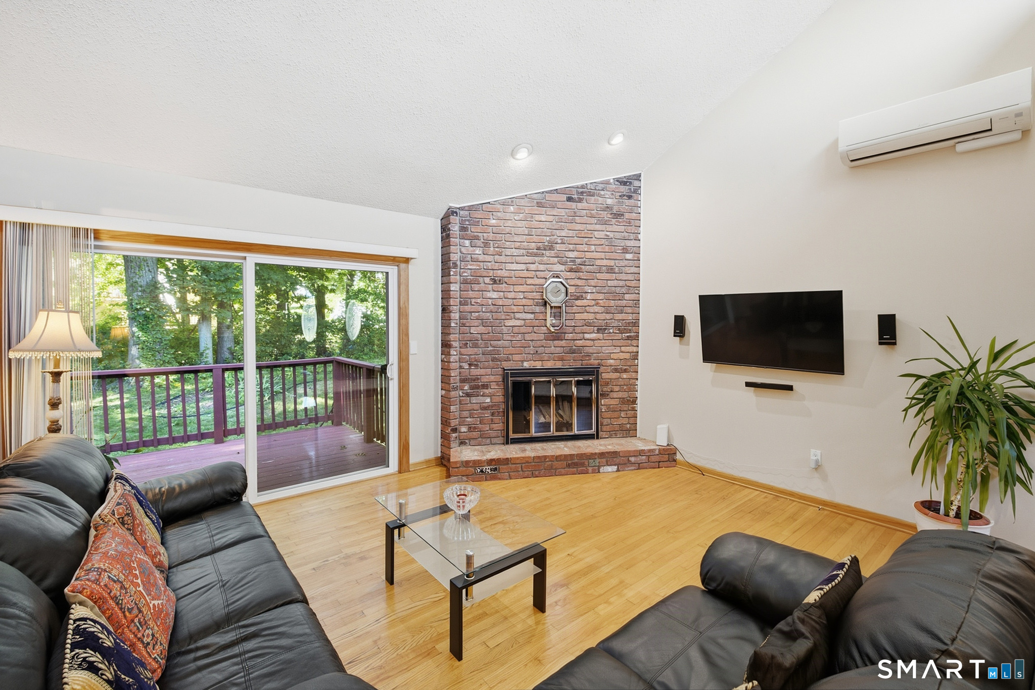125 Lamplighter Drive Manchester CT 06040