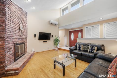 125 Lamplighter Drive Manchester CT 06040