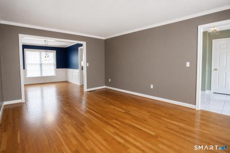 90 Fox Hollow Avon CT 06001