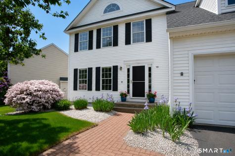 90 Fox Hollow Avon CT 06001