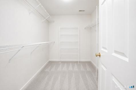 90 Fox Hollow Avon CT 06001