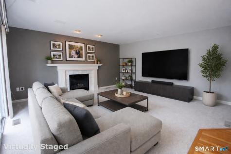 90 Fox Hollow Avon CT 06001