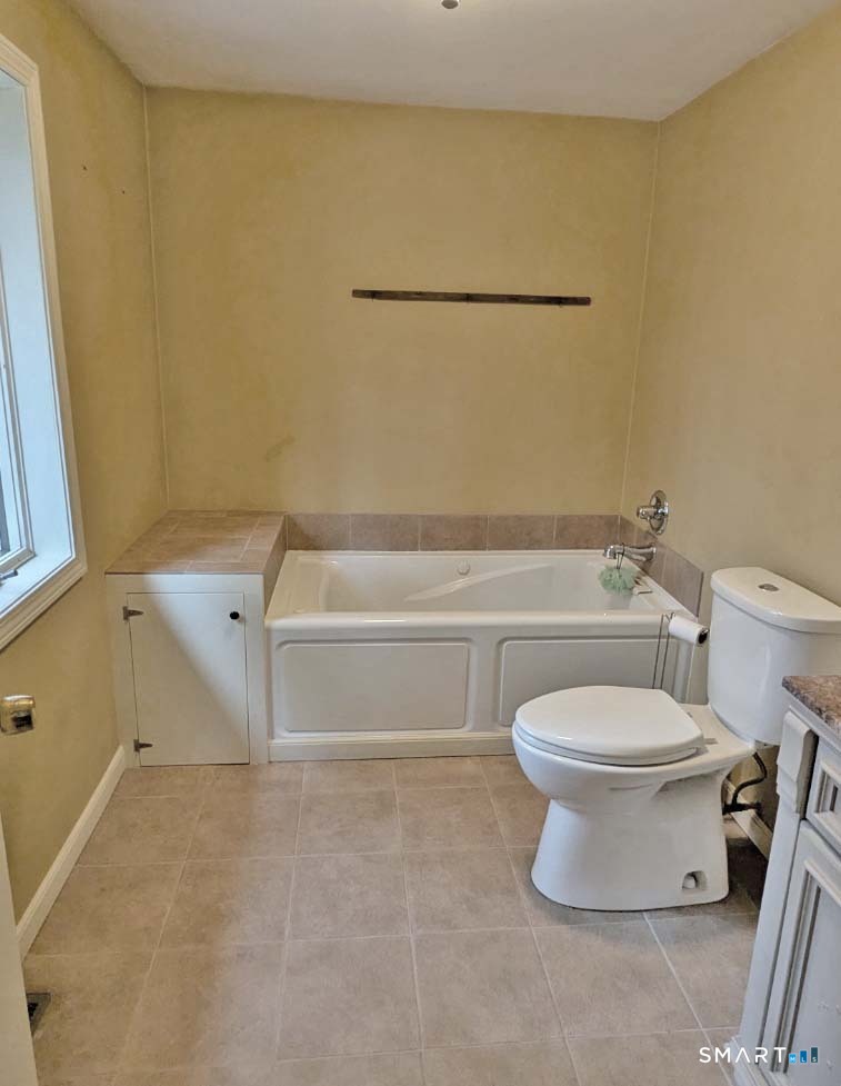 123 Old North Road Winchester CT 06098