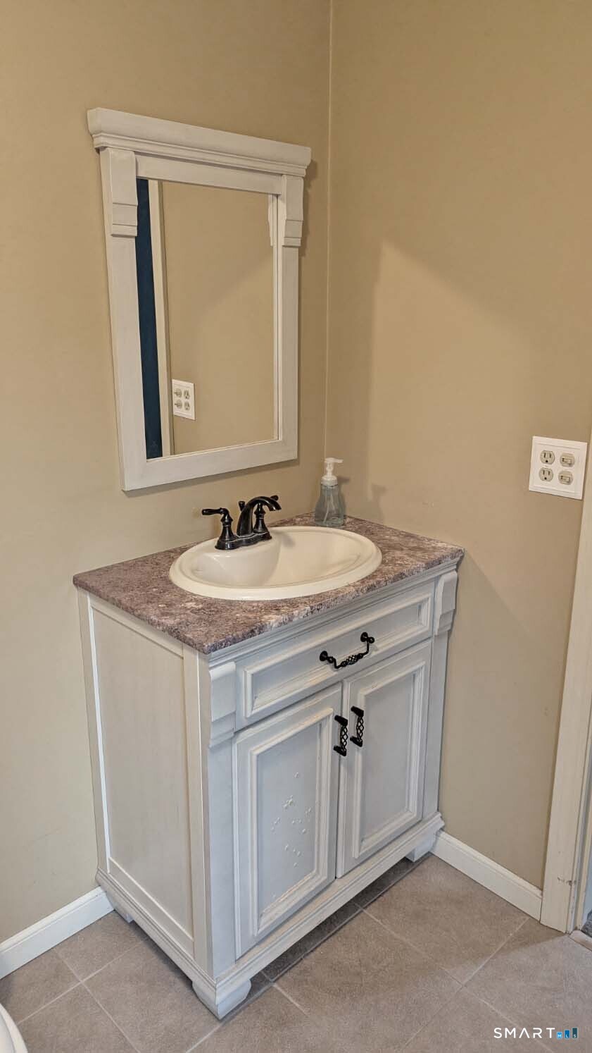 123 Old North Road Winchester CT 06098