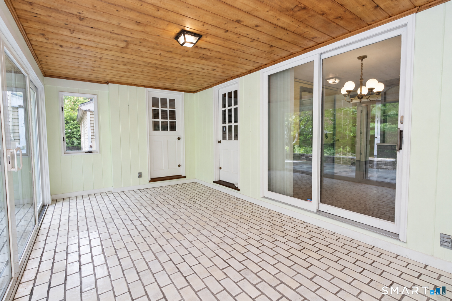 225 Westmont Street West Hartford CT 06117