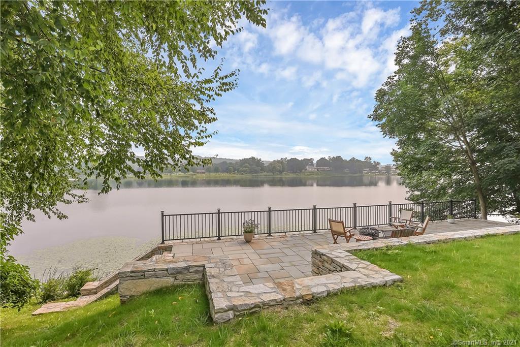 93 Boulevard Drive Danbury CT 06810
