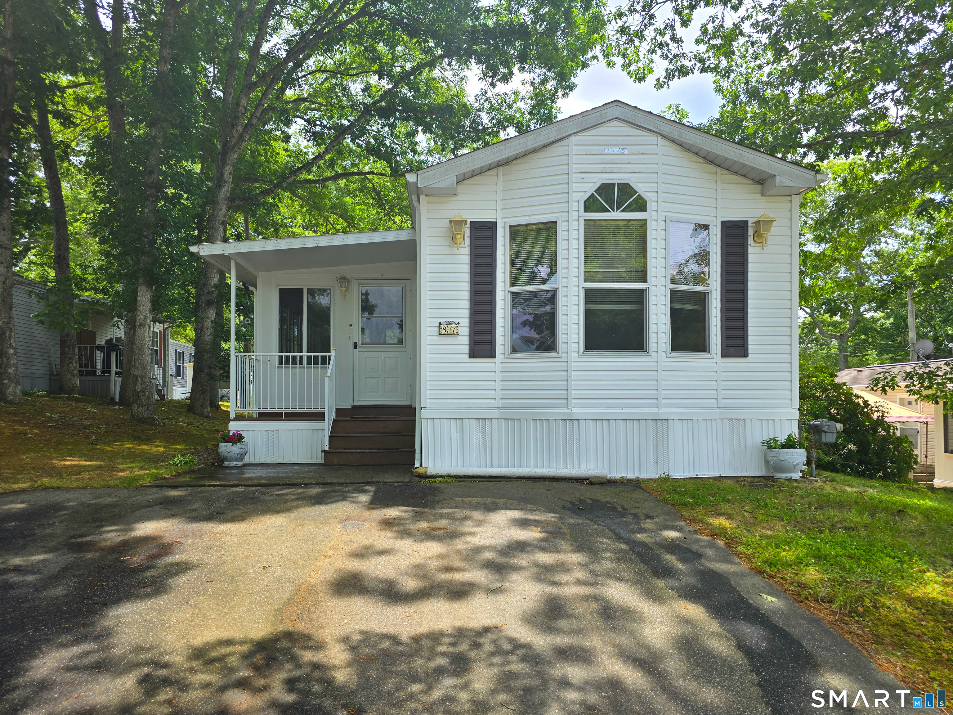 136 Hunters Road Norwich CT 06360