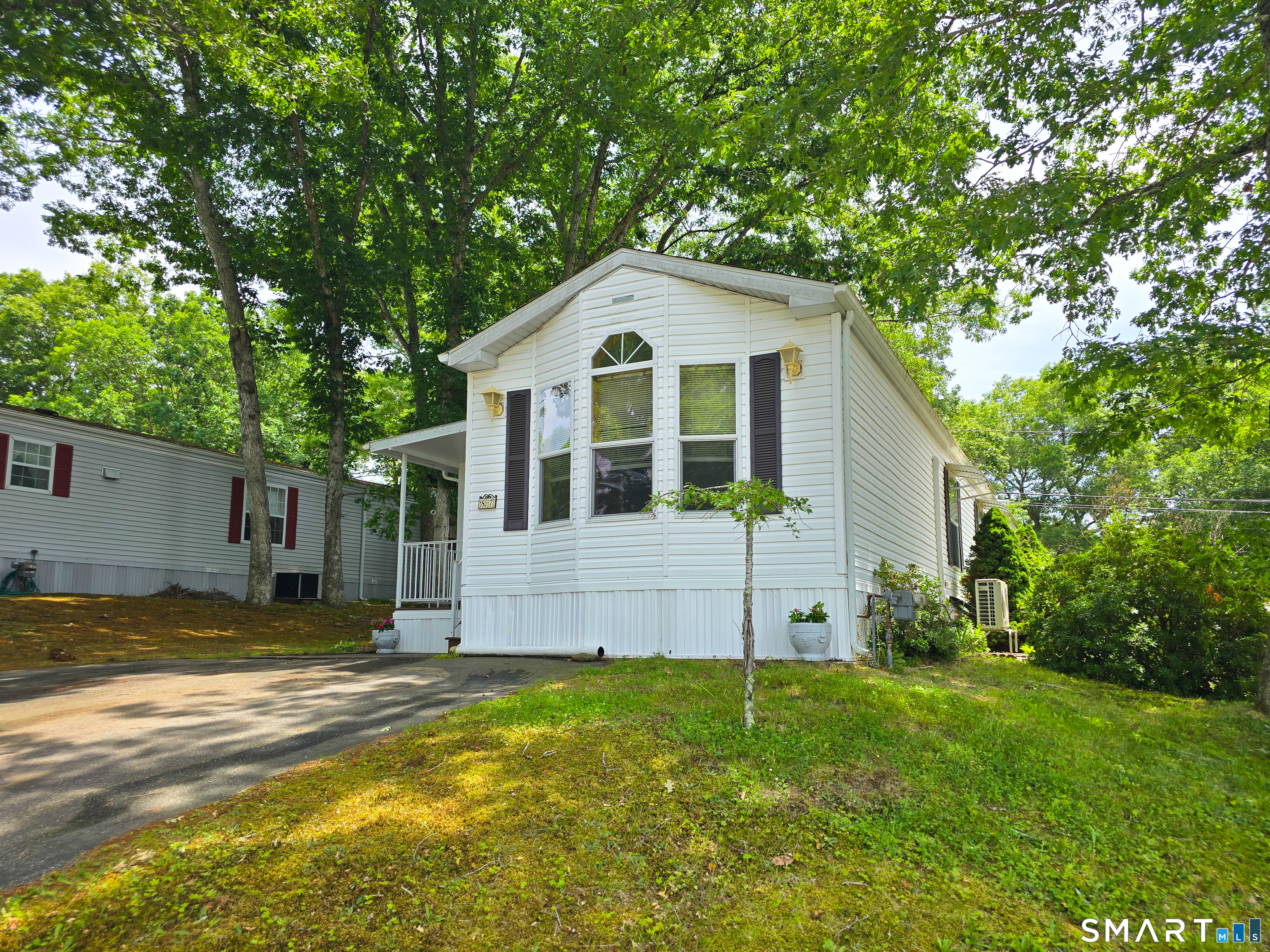 136 Hunters Road Norwich CT 06360
