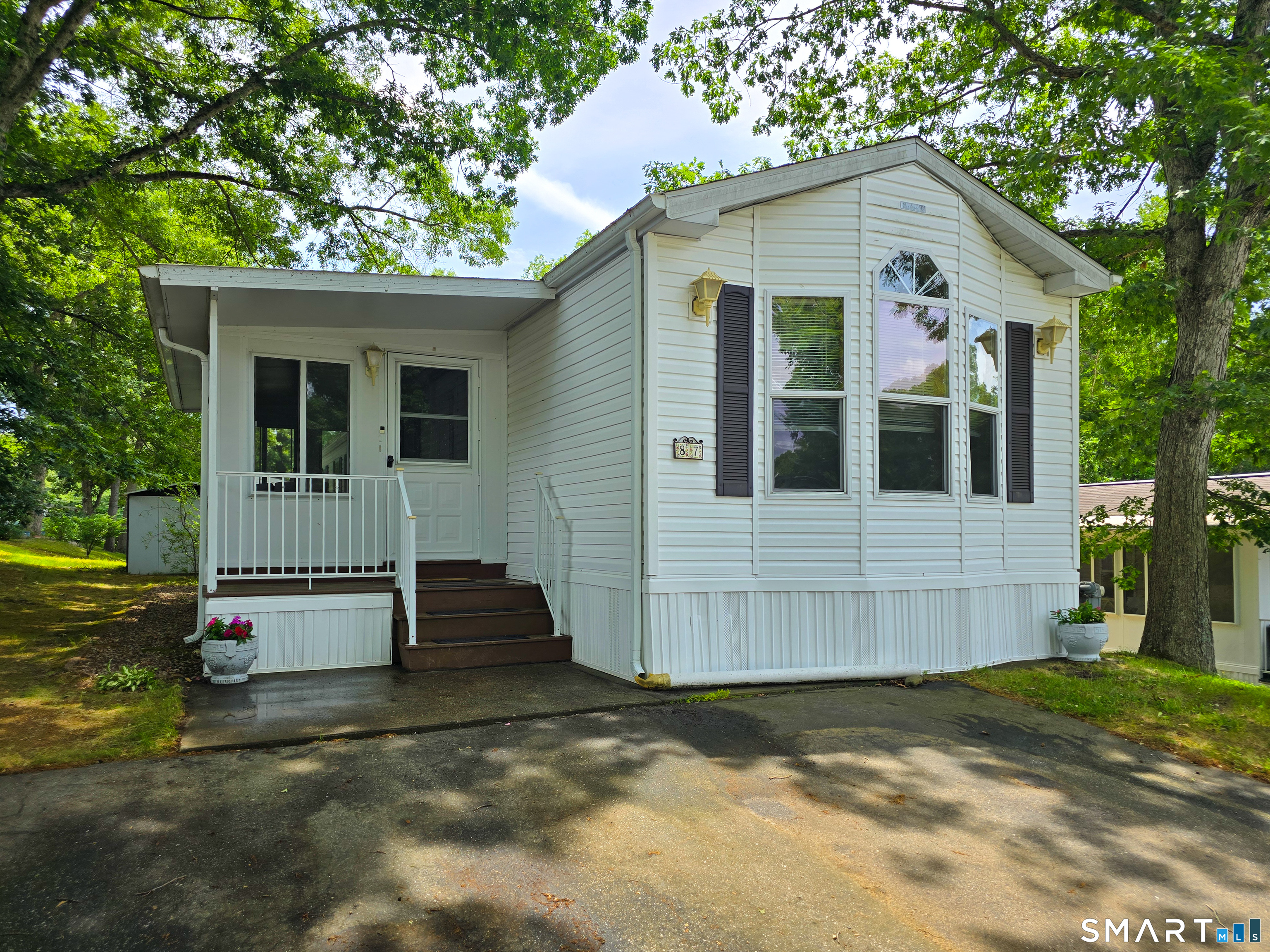 136 Hunters Road Norwich CT 06360