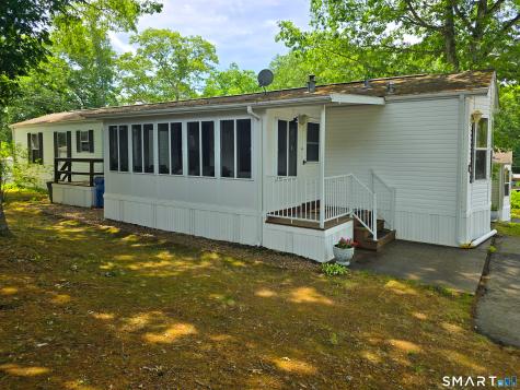 136 Hunters Road Norwich CT 06360