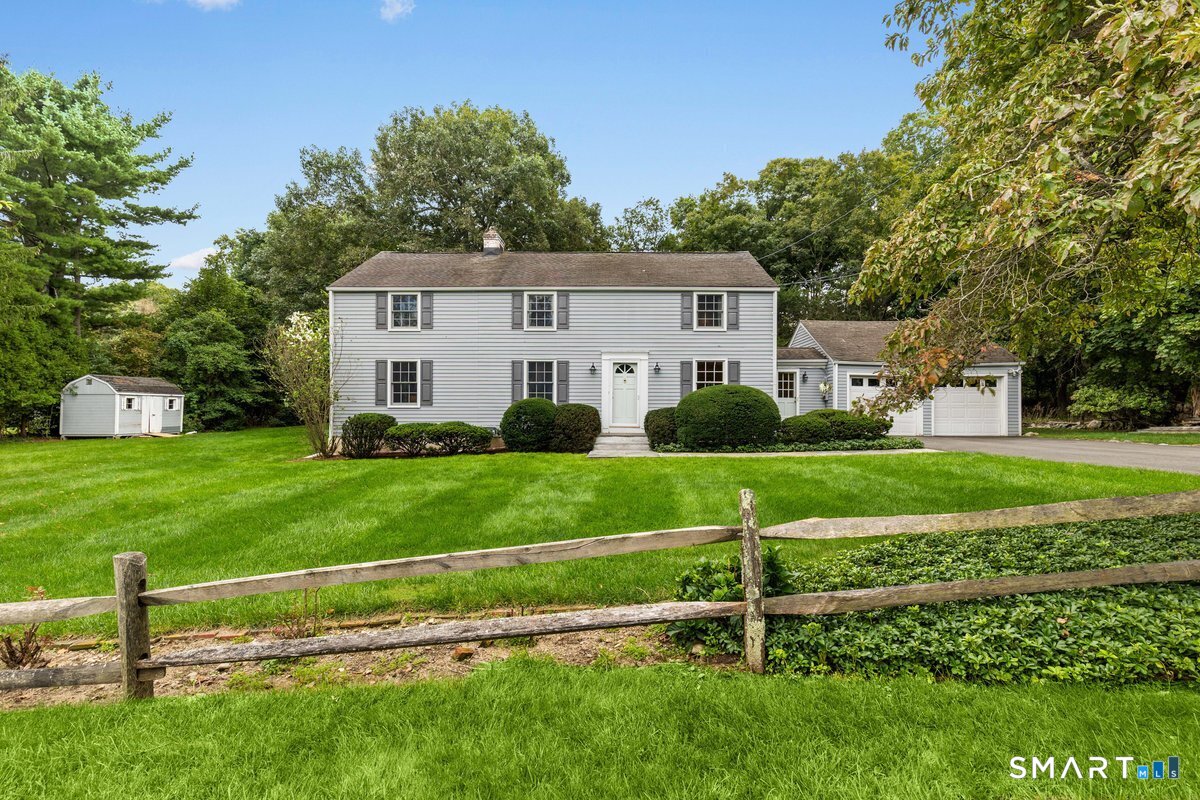 27 White Oak Shade Lane New Canaan CT 06840