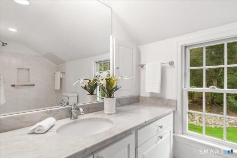 27 White Oak Shade Lane New Canaan CT 06840