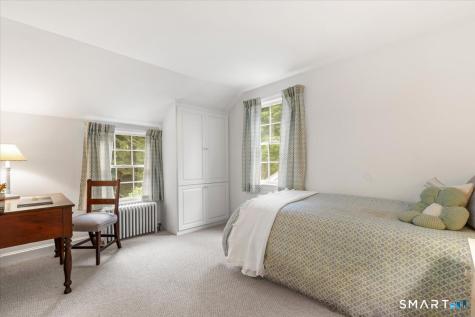 27 White Oak Shade Lane New Canaan CT 06840