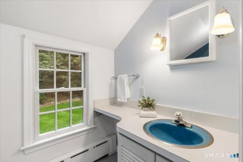 27 White Oak Shade Lane New Canaan CT 06840
