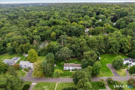 27 White Oak Shade Lane New Canaan CT 06840