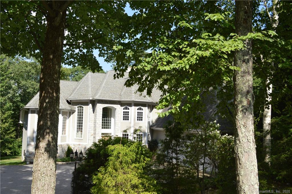 12 Ridgewood Road Burlington CT 06013