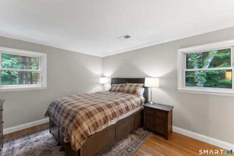 14 Deerfield Drive Newtown CT 06482
