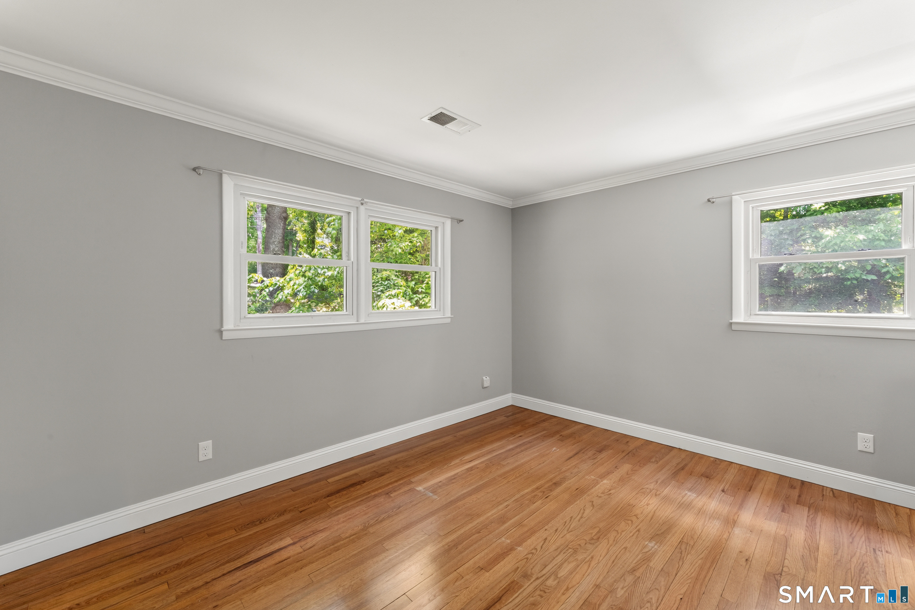 14 Deerfield Drive Newtown CT 06482