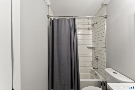 14 Deerfield Drive Newtown CT 06482