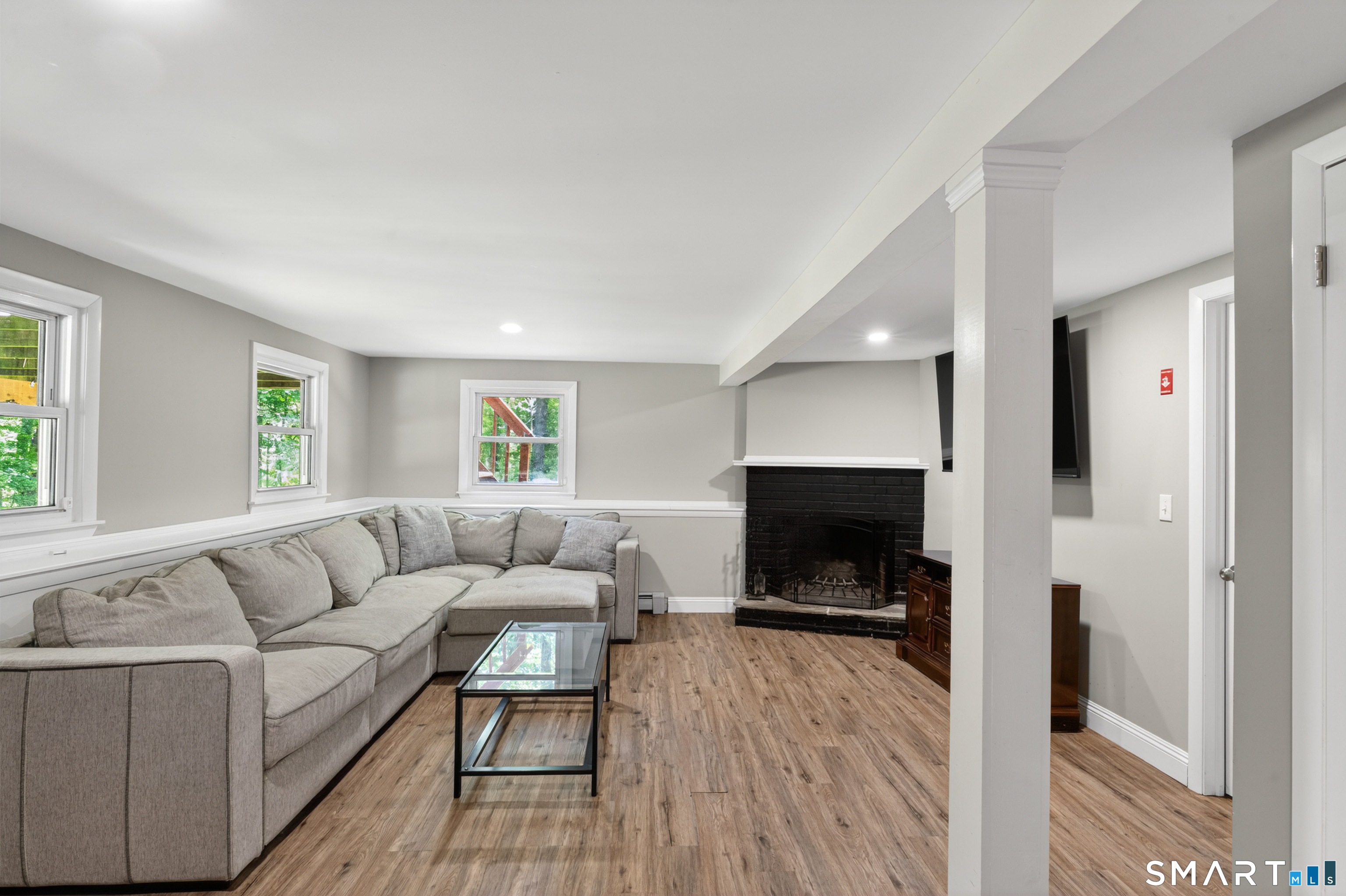 14 Deerfield Drive Newtown CT 06482