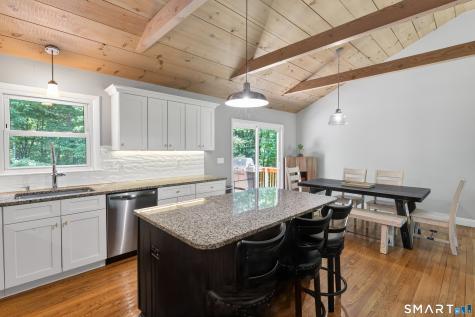 14 Deerfield Drive Newtown CT 06482