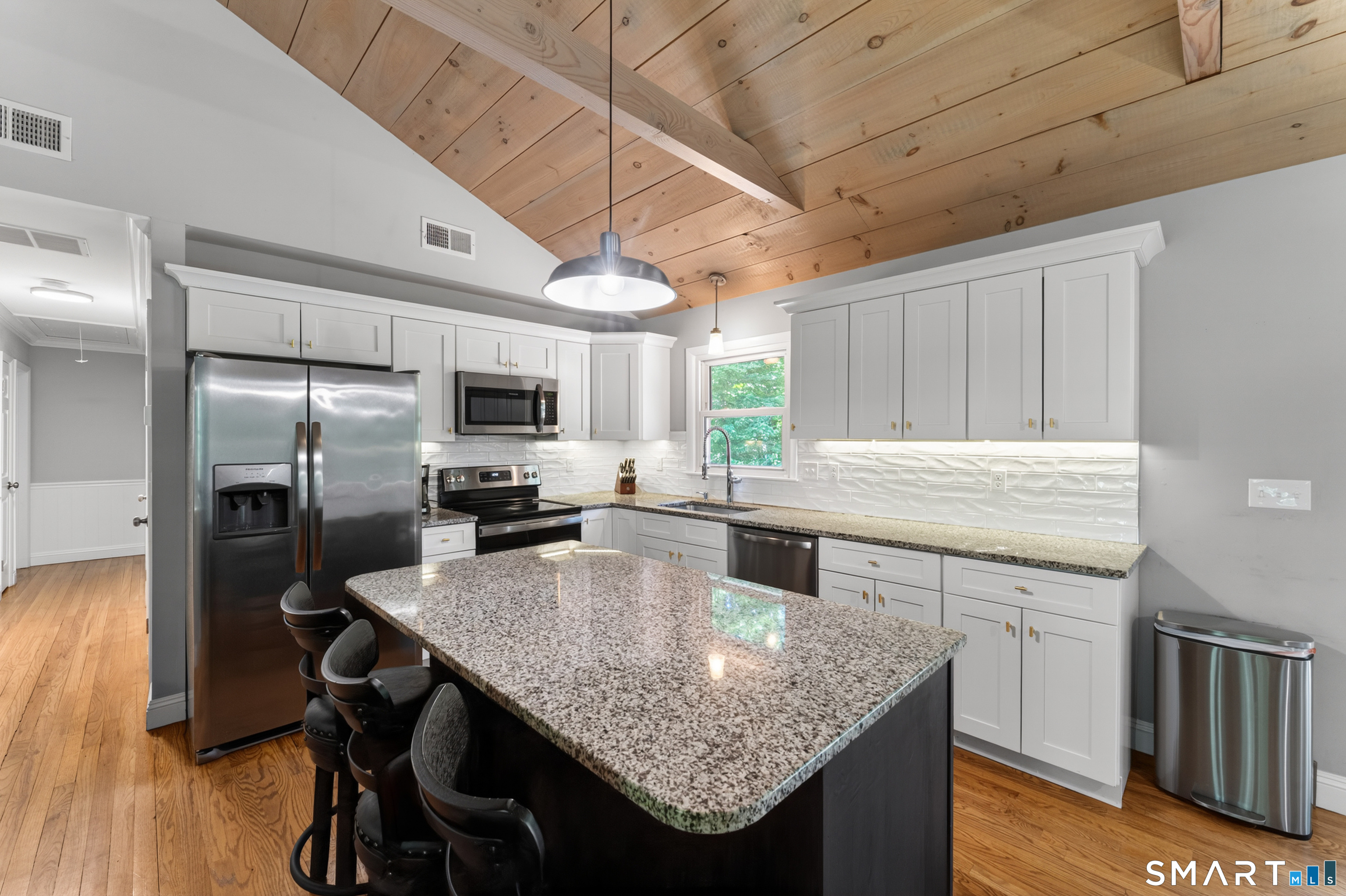 14 Deerfield Drive Newtown CT 06482