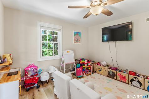 21 Lone Oak Avenue Wolcott CT 06716