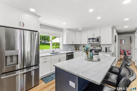 21 Lone Oak Avenue Wolcott CT 06716