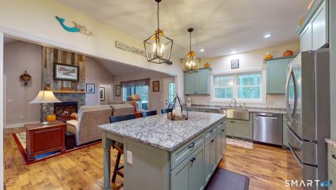 11 Syleo Lane Salem CT 06420