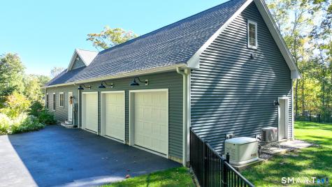11 Syleo Lane Salem CT 06420