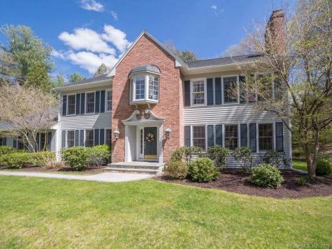 77 Henley Way Avon CT 06001