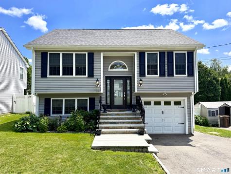 28 Weybosset Street Shelton CT 06484