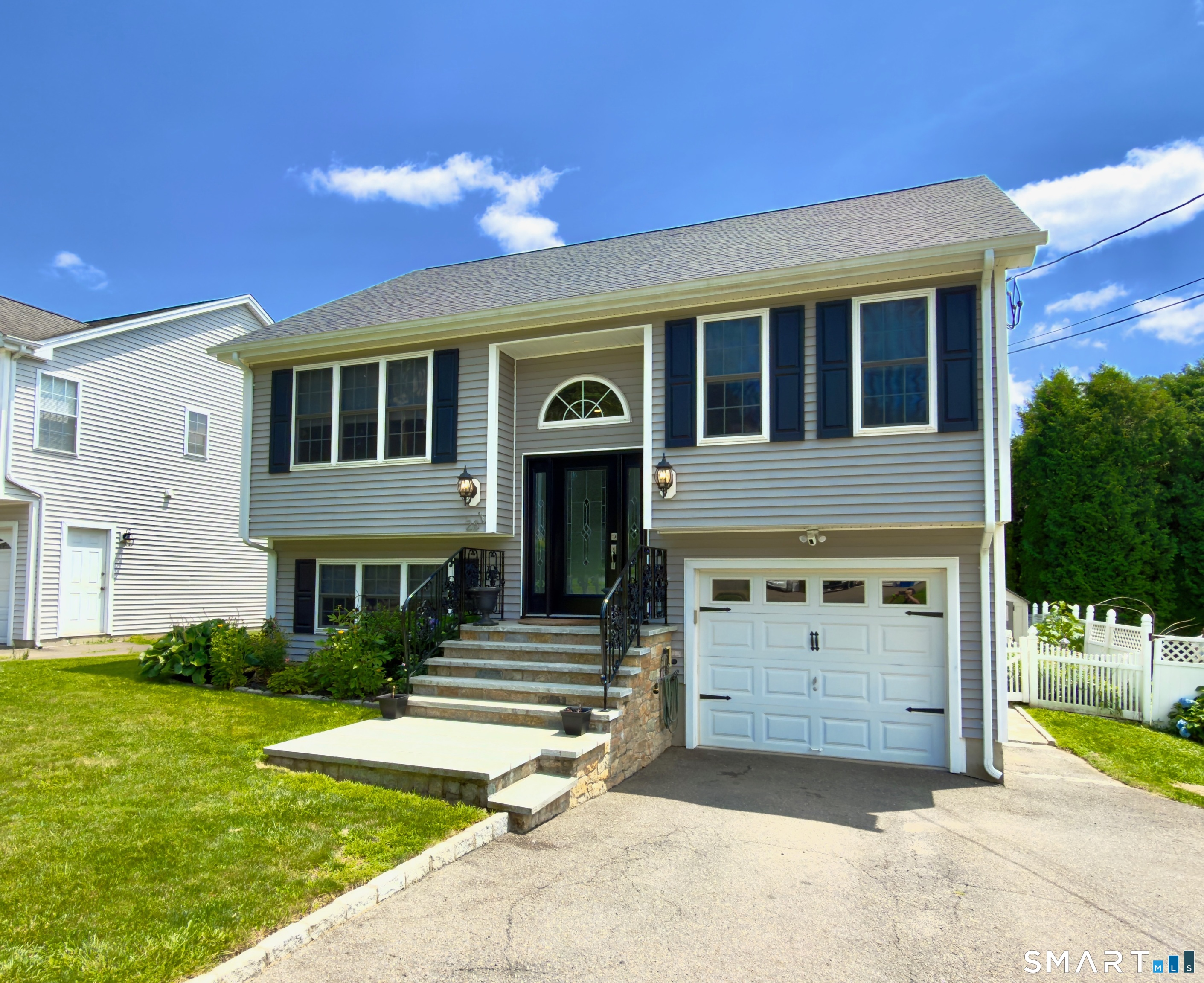 28 Weybosset Street Shelton CT 06484