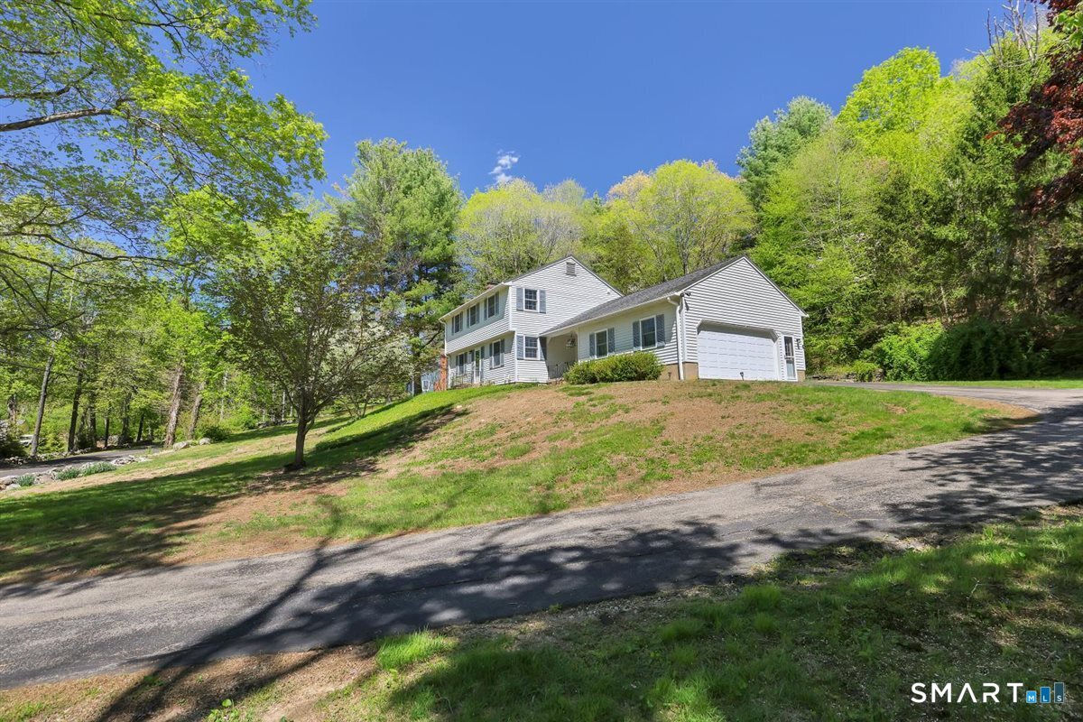 376 Darling Road Salem CT 06420