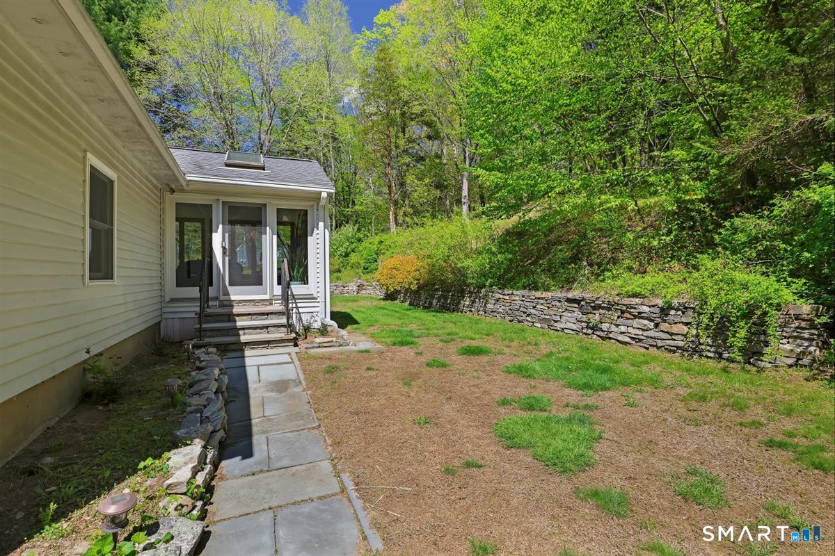 376 Darling Road Salem CT 06420