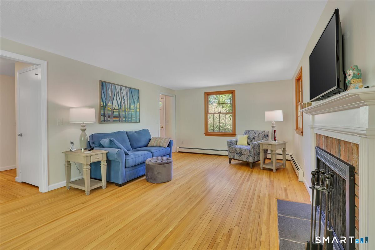 376 Darling Road Salem CT 06420
