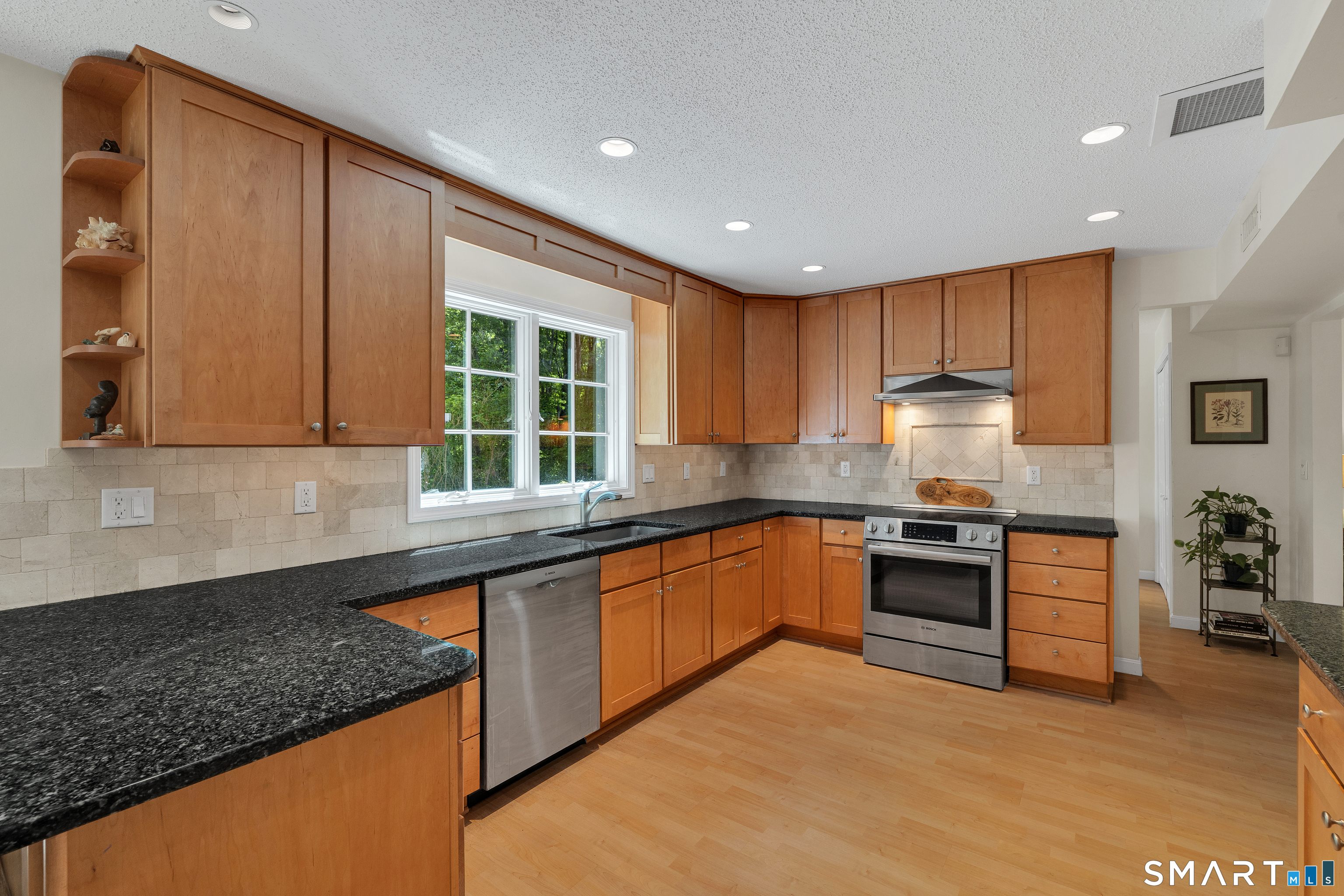 3 Naomi Lane East Lyme CT 06333