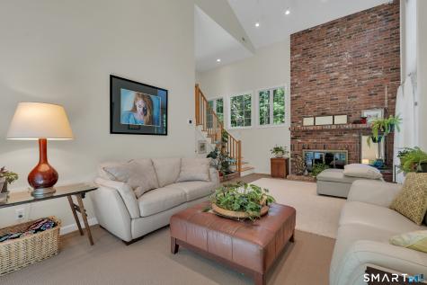 3 Naomi Lane East Lyme CT 06333