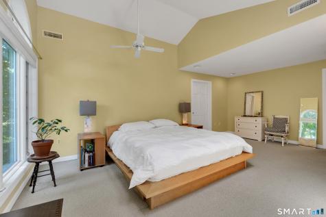 3 Naomi Lane East Lyme CT 06333