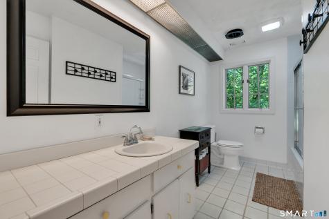 3 Naomi Lane East Lyme CT 06333