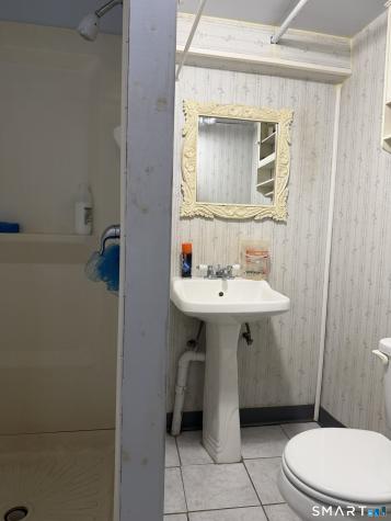 85 Bannister Street Hartford CT 06106