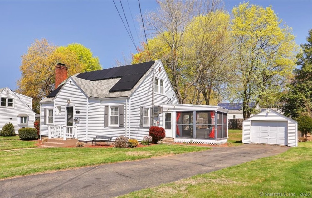 17 Oleary Drive Manchester CT 06040