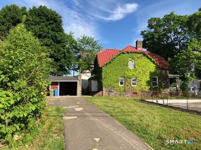 1761 East Main Street Waterbury CT 06705