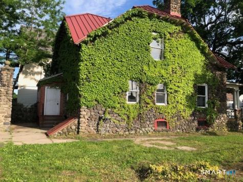 1761 East Main Street Waterbury CT 06705
