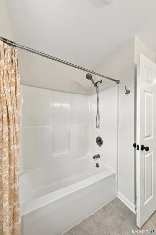 120 Circlewood Drive Berlin CT 06037