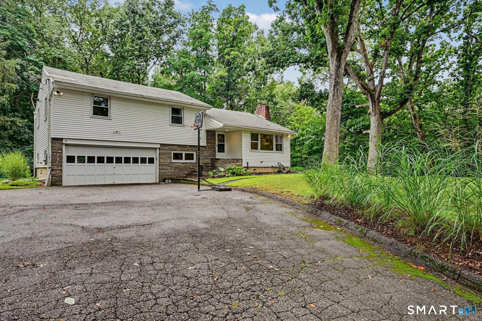 11 Bonnybrook Road Norwalk CT 06850
