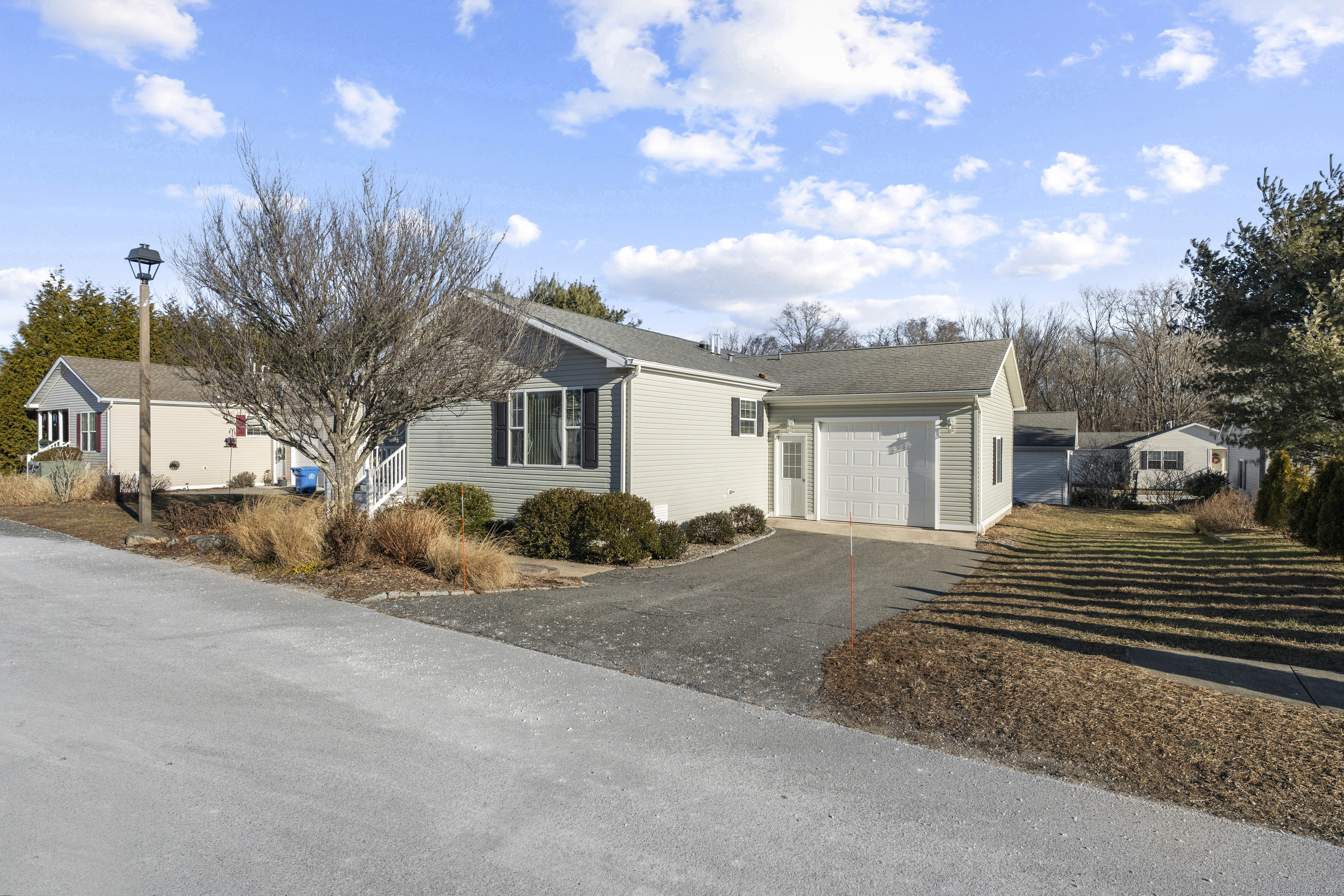 12 Boulder Way Ledyard CT 06339