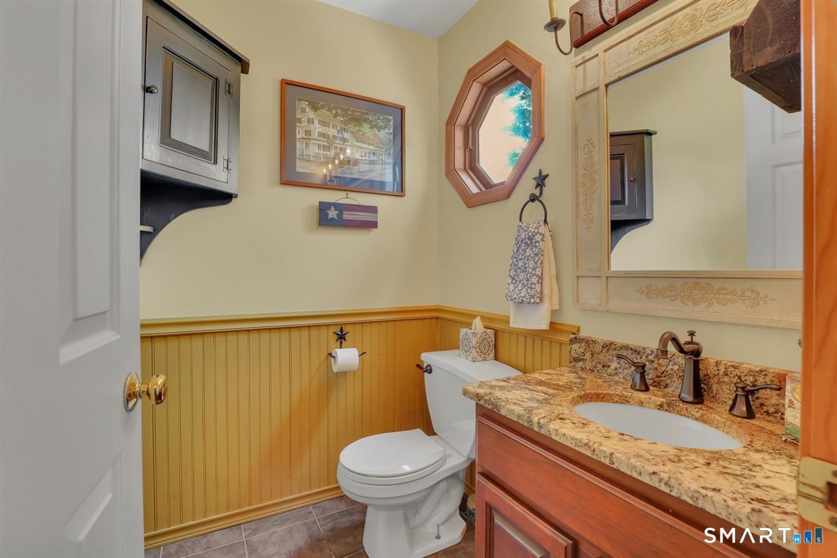 69 Ledgebrook Lane Middletown CT 06457
