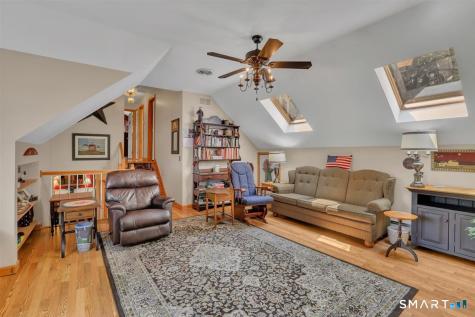 69 Ledgebrook Lane Middletown CT 06457
